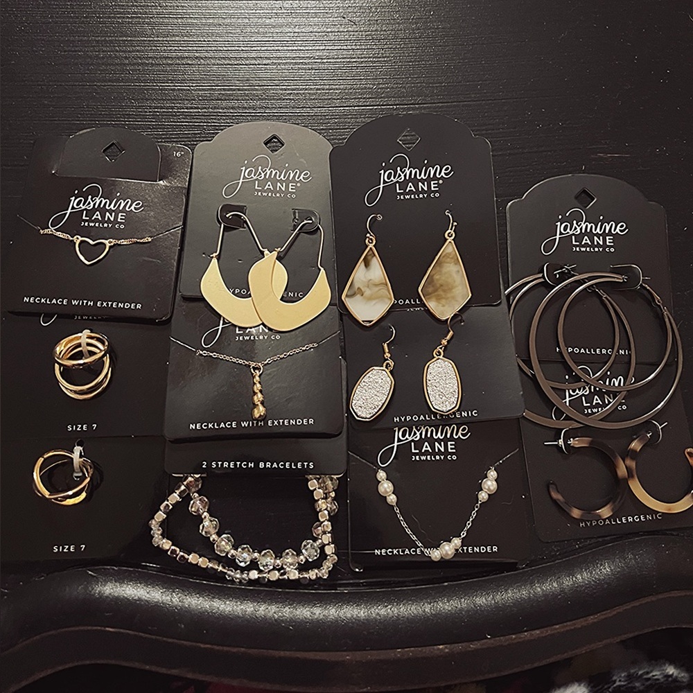 Jasmine Lane Jewelry 11-Piece Bundle NWT Necklaces, Earrings, Rings & Bracelets